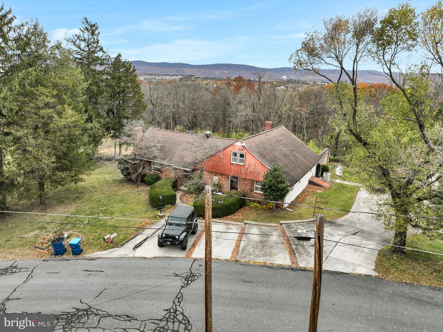 14 Garden Drive photo 46