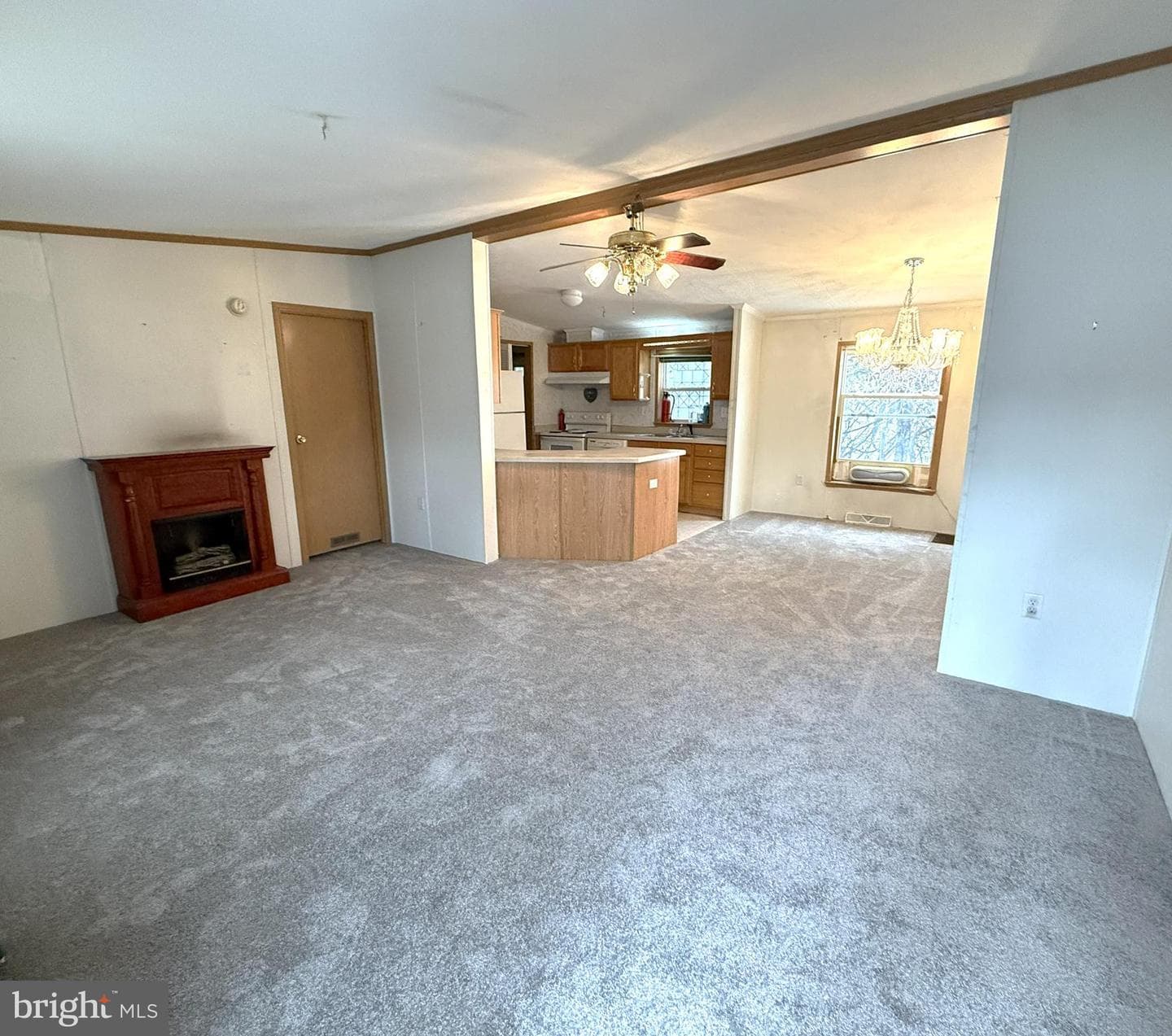 44 Sarasota Circle photo 2