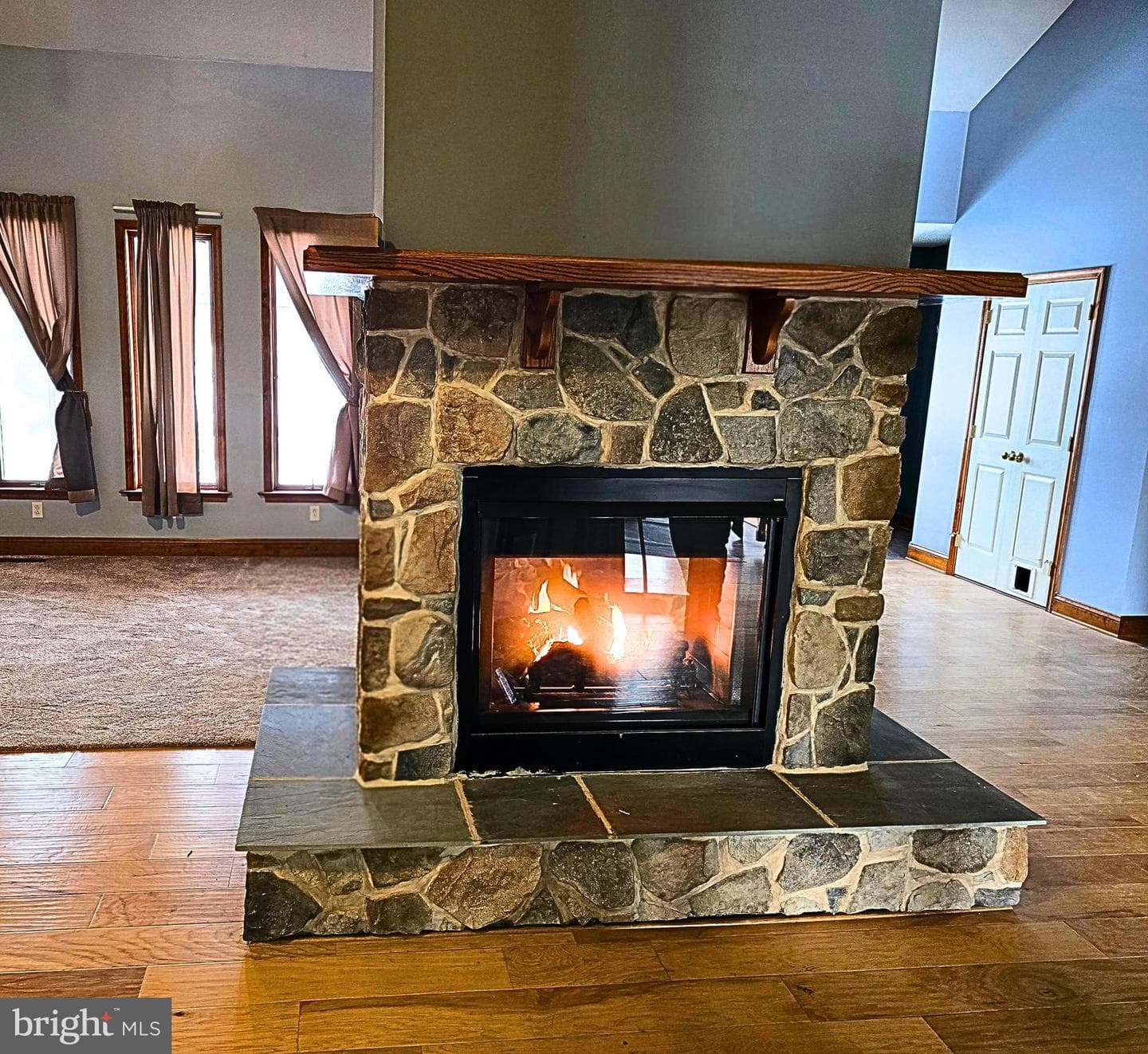 6859 Wertzville Road photo 10
