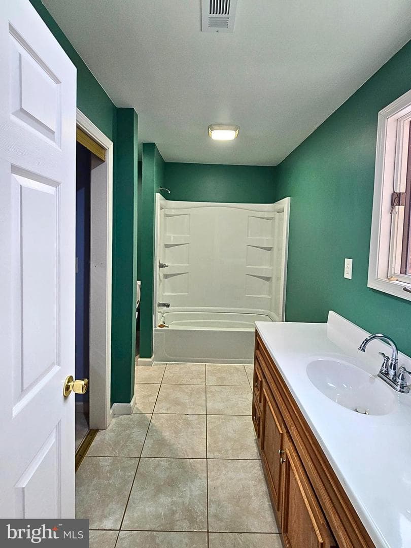 6859 Wertzville Road photo 44
