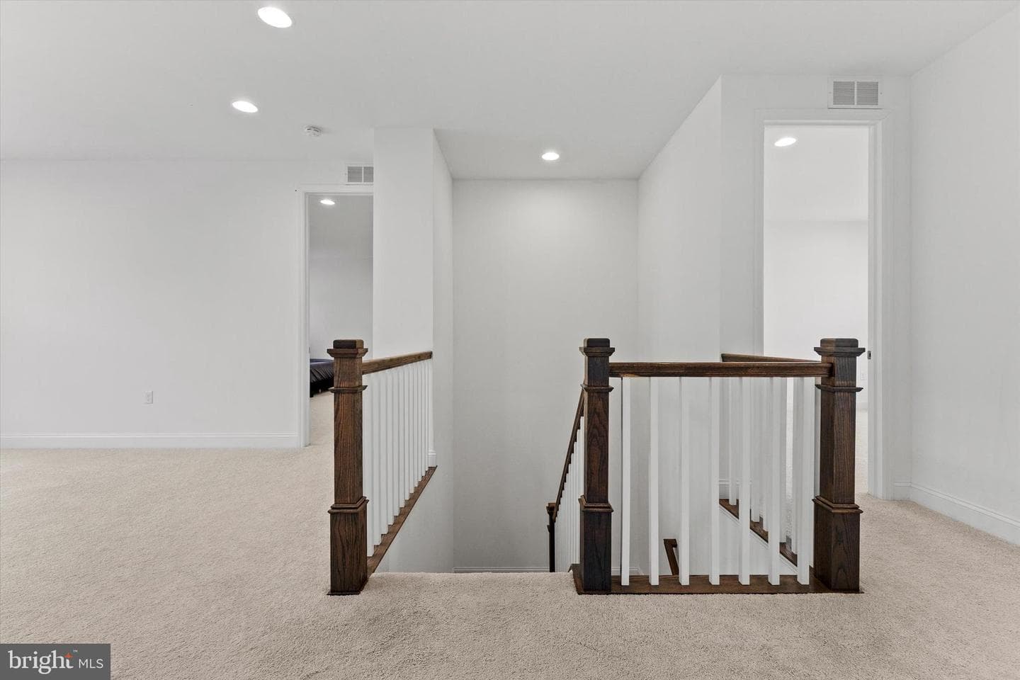 1304 Innox Rd photo 20