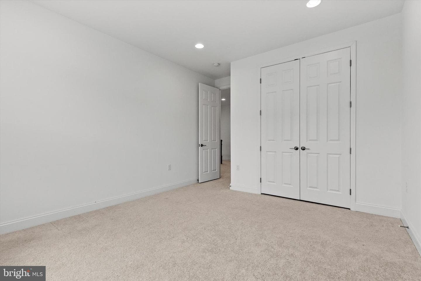 1304 Innox Rd photo 29