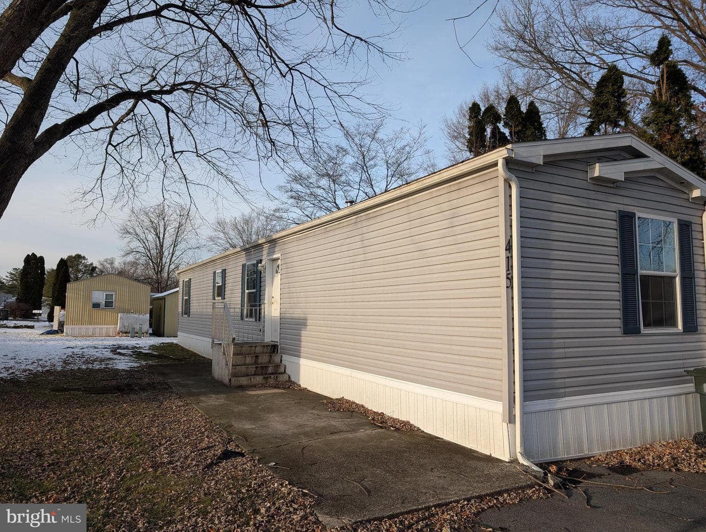 415 Wren Court photo 2