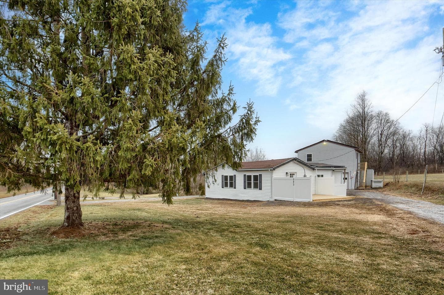 393 Sherwood Drive photo 7