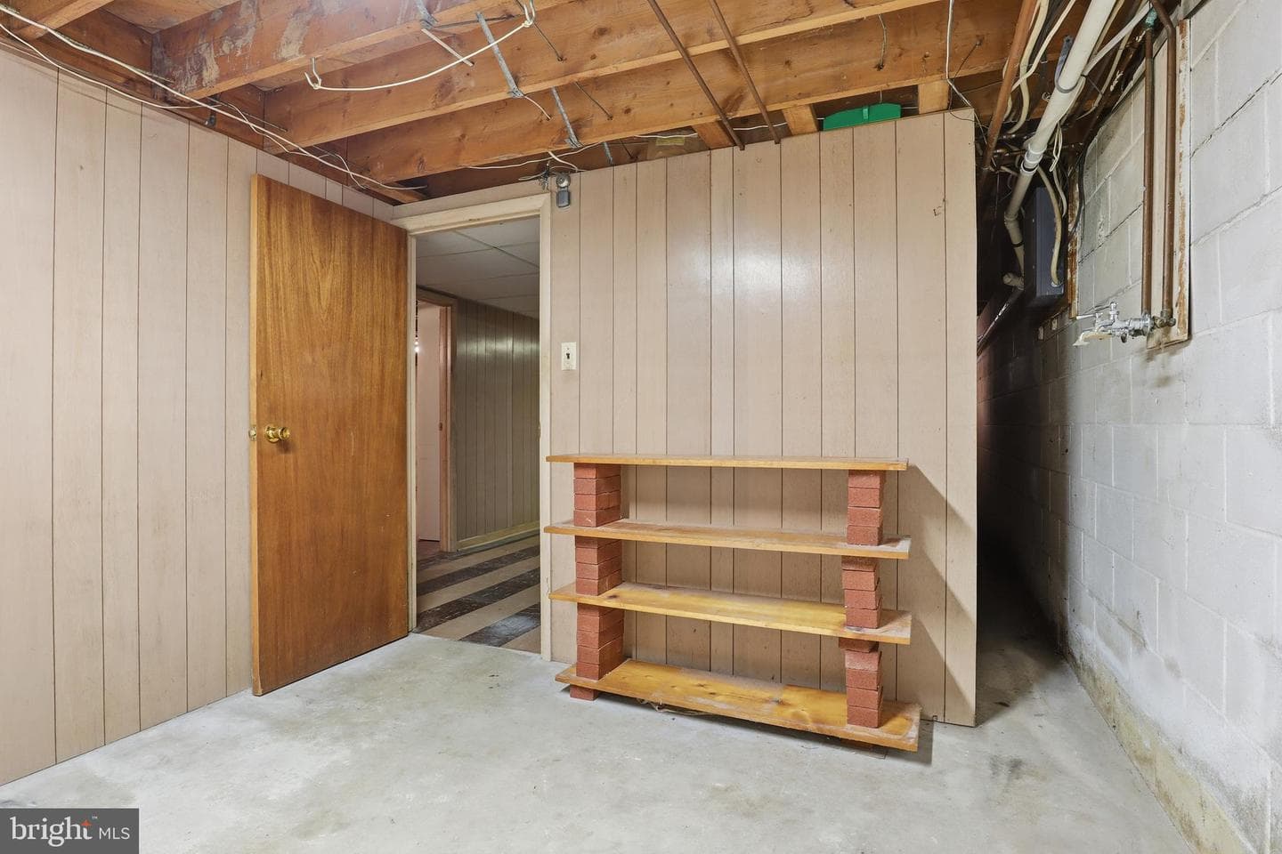 714 Noble Blvd photo 32