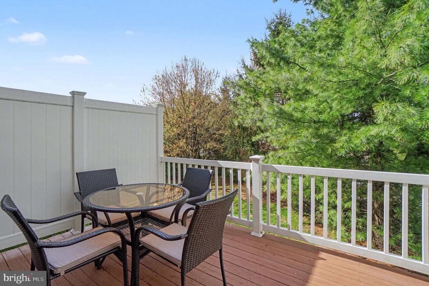 142 Ashford Way photo 10