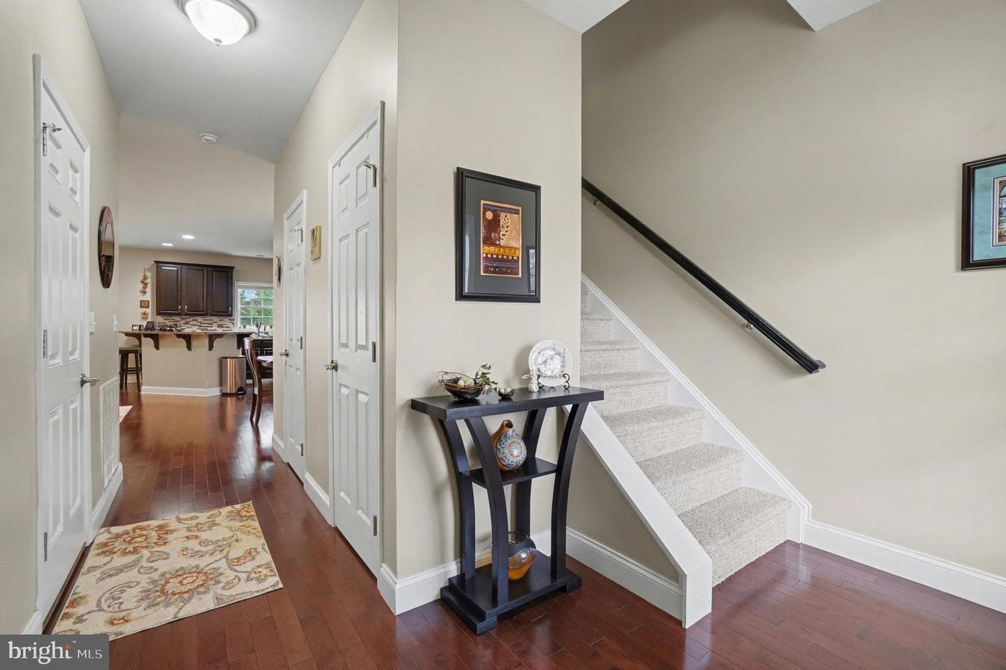 142 Ashford Way photo 4