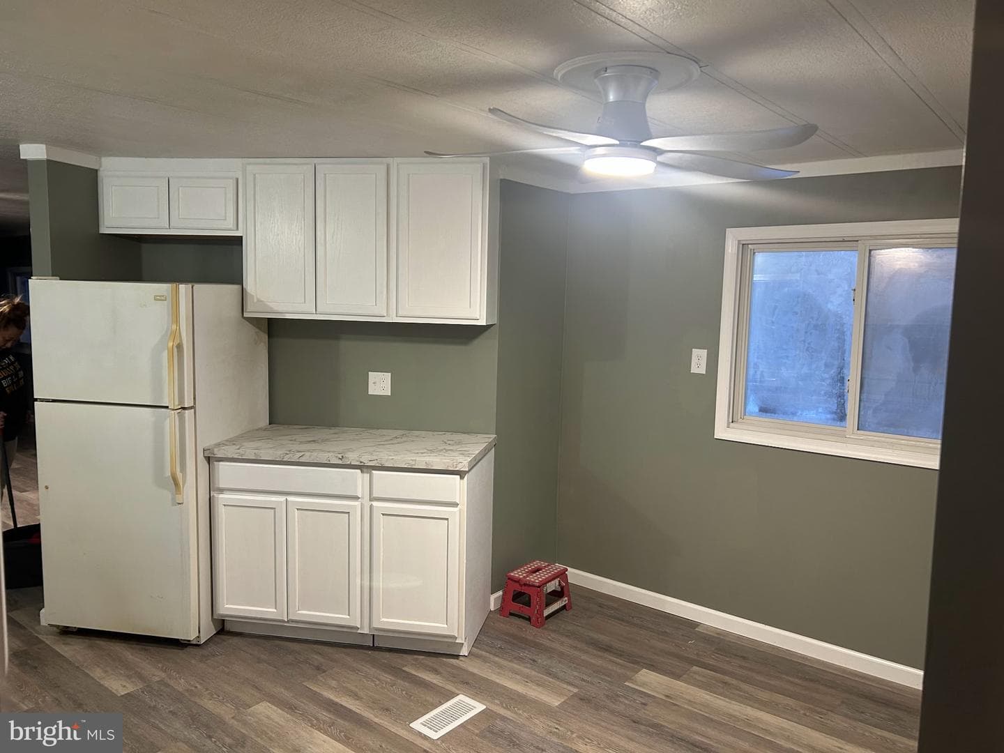 7 Buttonwood Lane photo 3