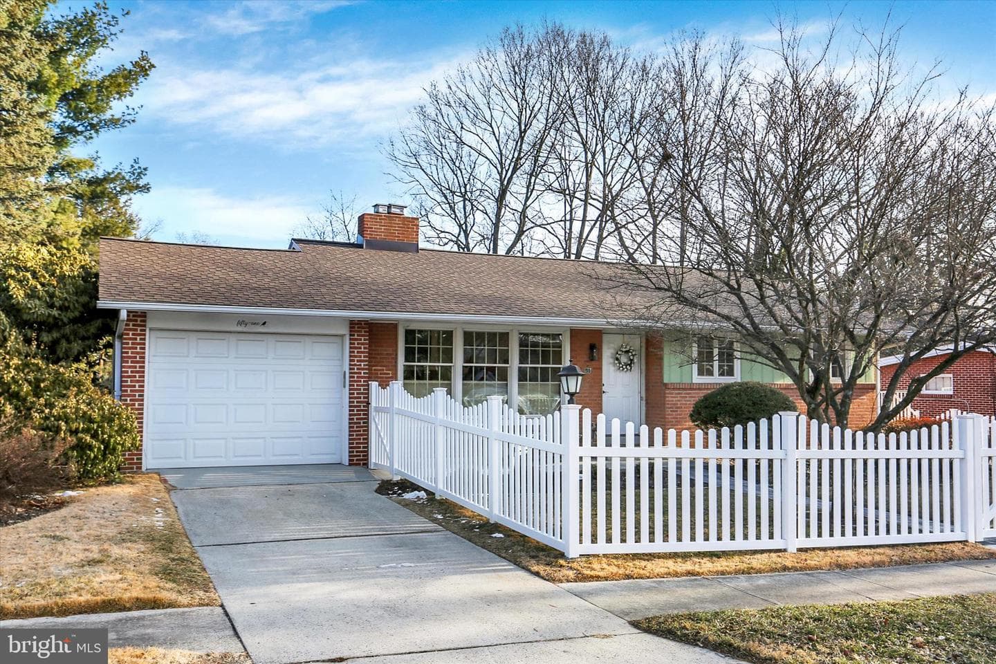 51 Burd Drive photo 2
