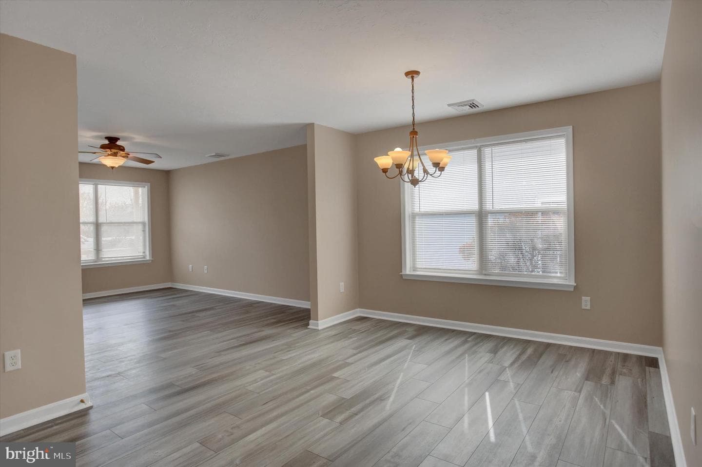 95 Lantern Lane photo 10