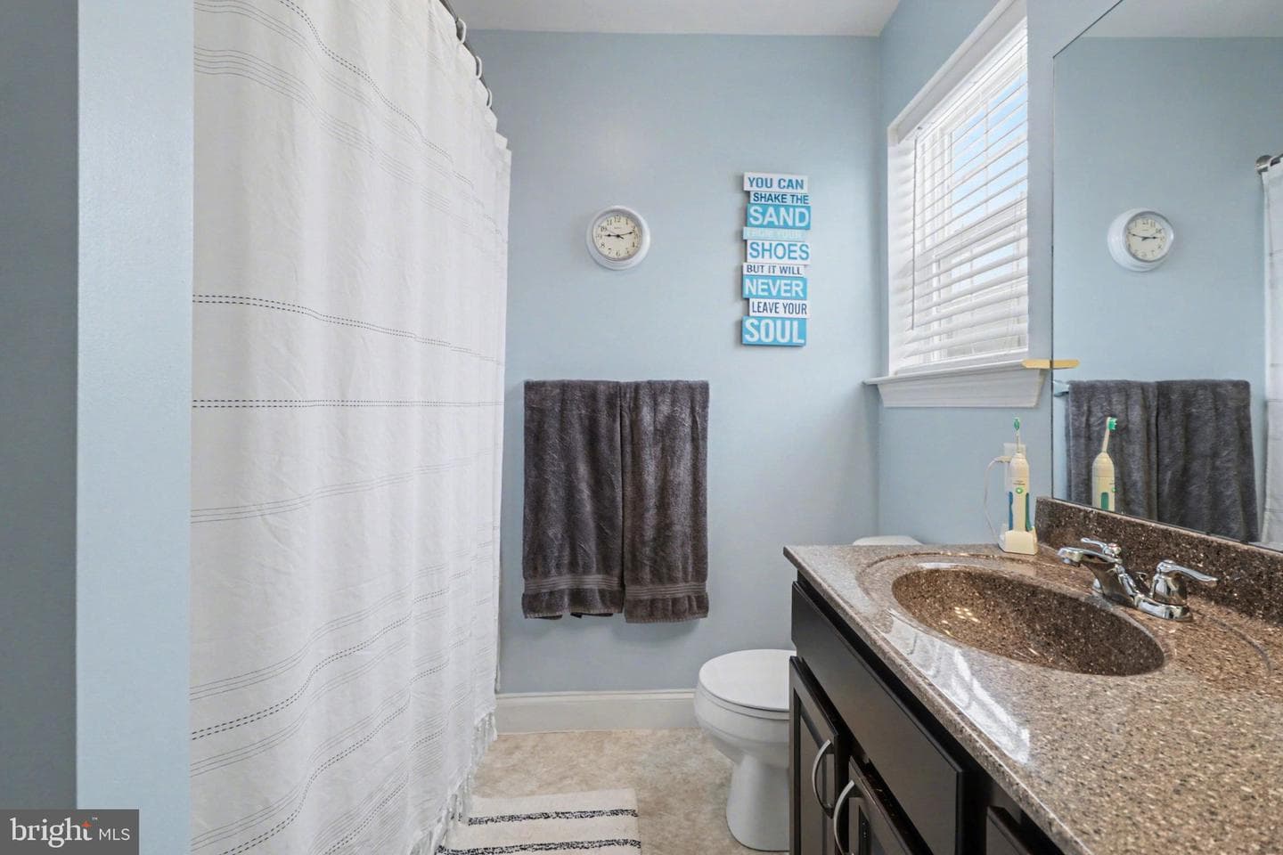 311 Sleepy Hollow Drive photo 28