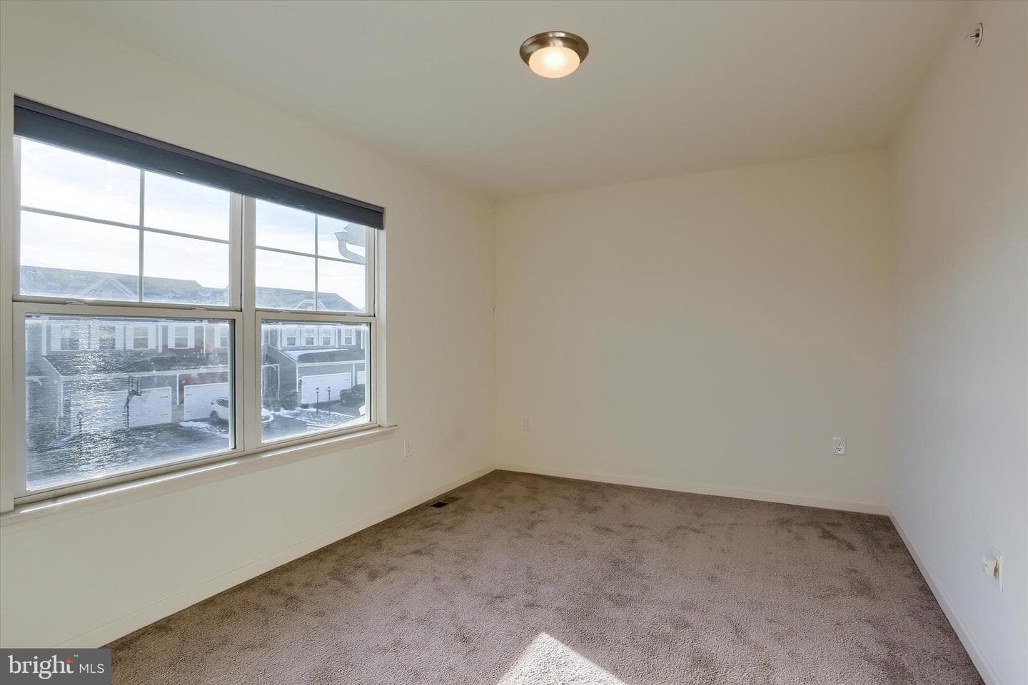36 Simon Court photo 22