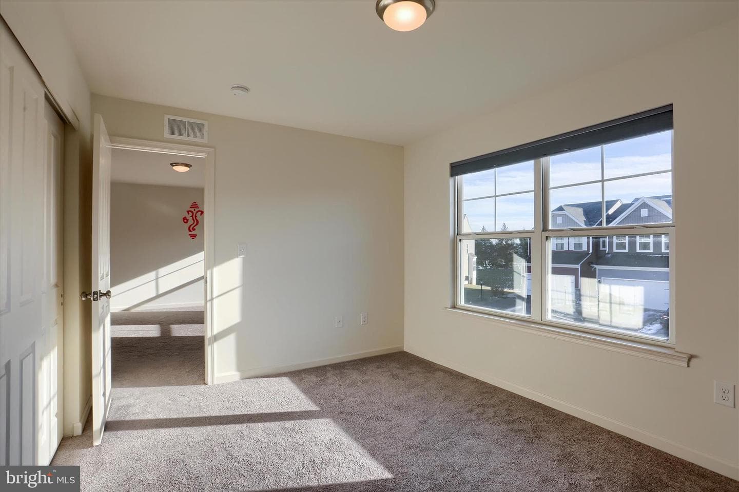 36 Simon Court photo 24