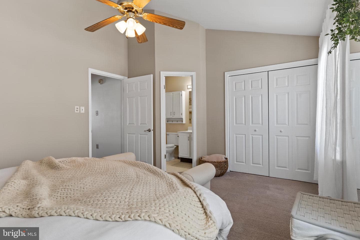 5617 Moreland Court photo 16