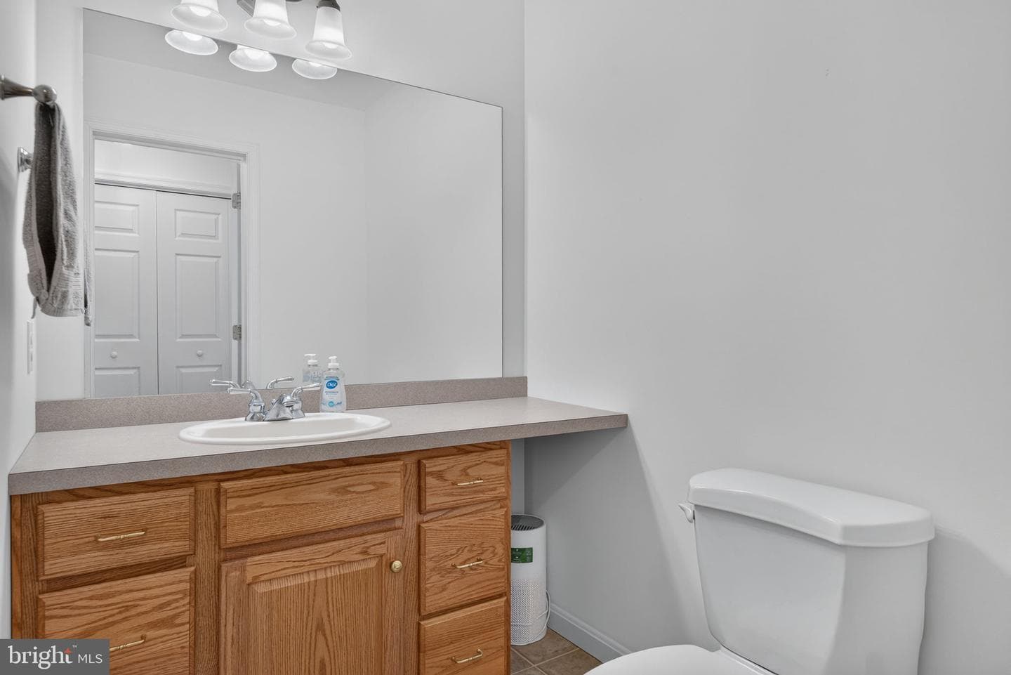 1544 Inverness Drive photo 24