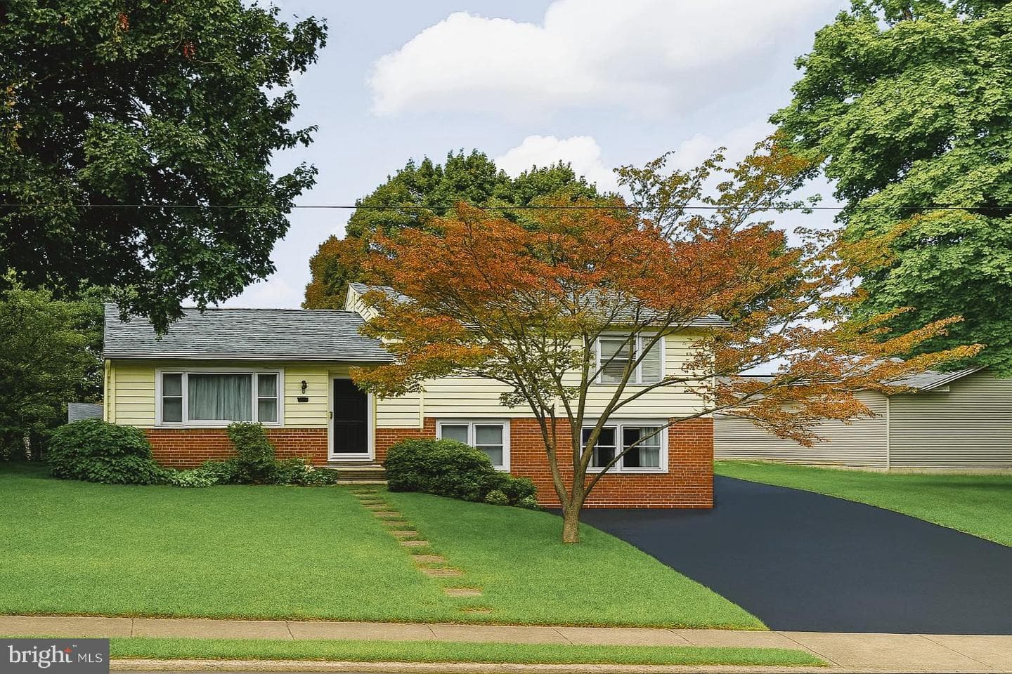 113 E Woodland Drive photo 39