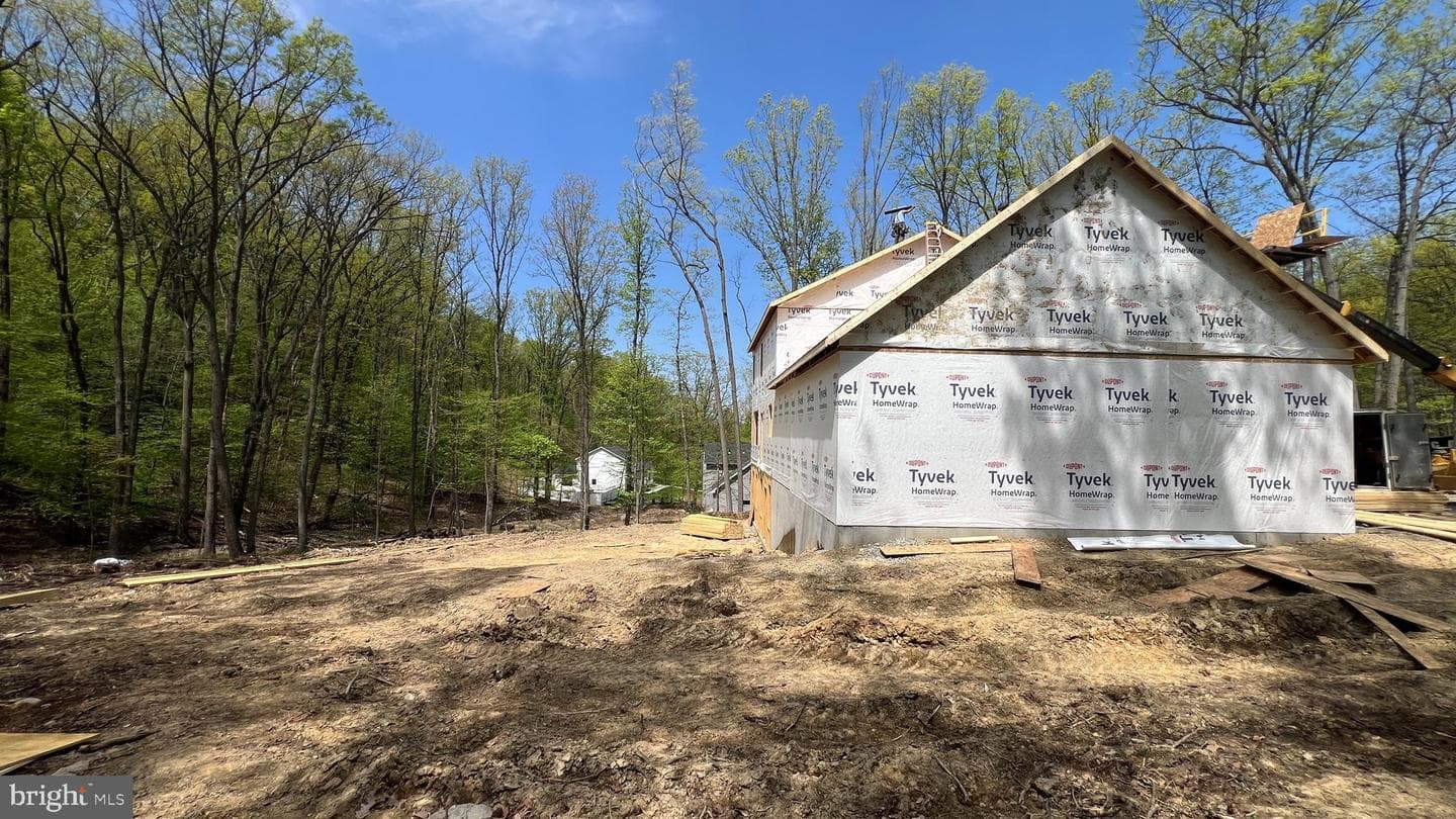 1163 Kuhn Road photo 24
