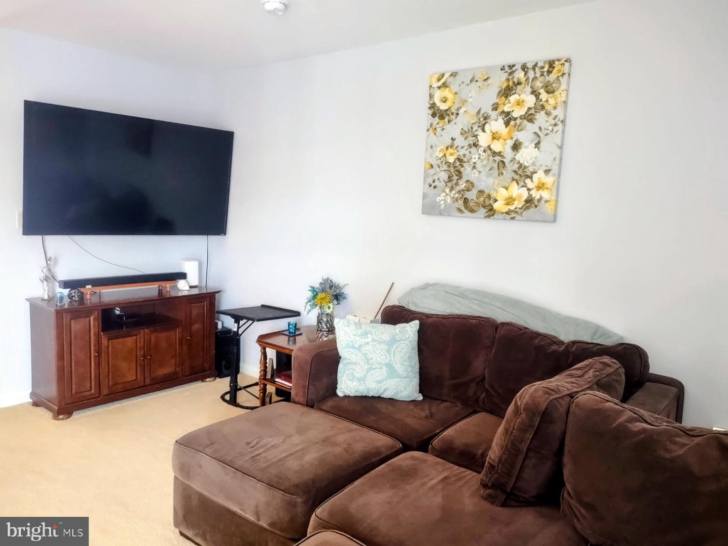 2208 Gleim Court photo 4