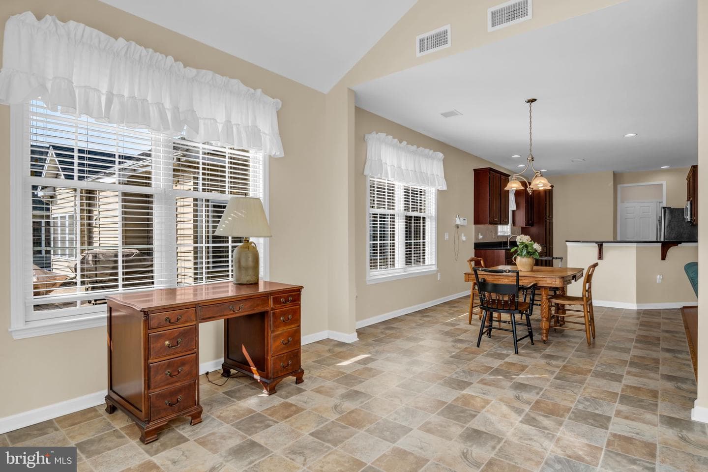 288 Founders Way photo 17