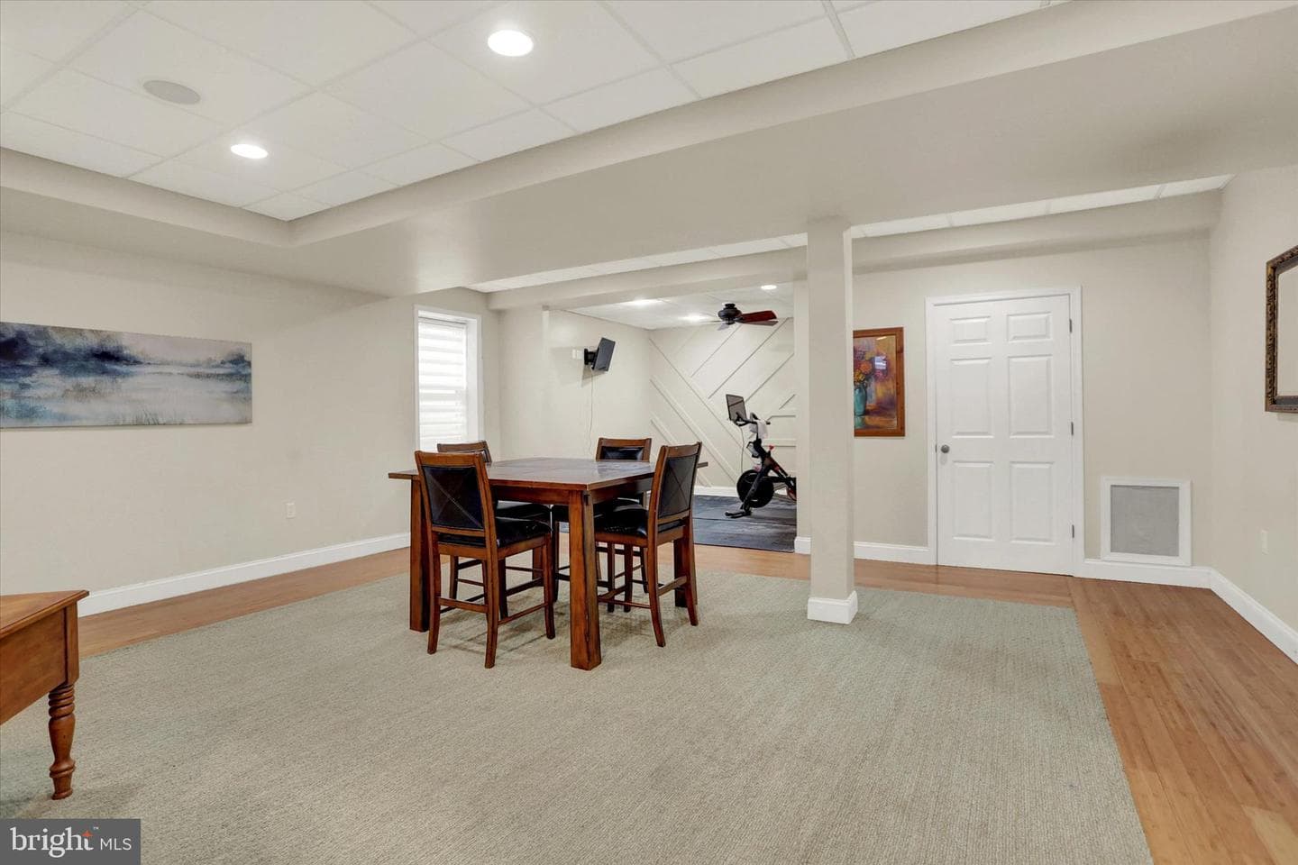 1140 Windsor Road photo 60