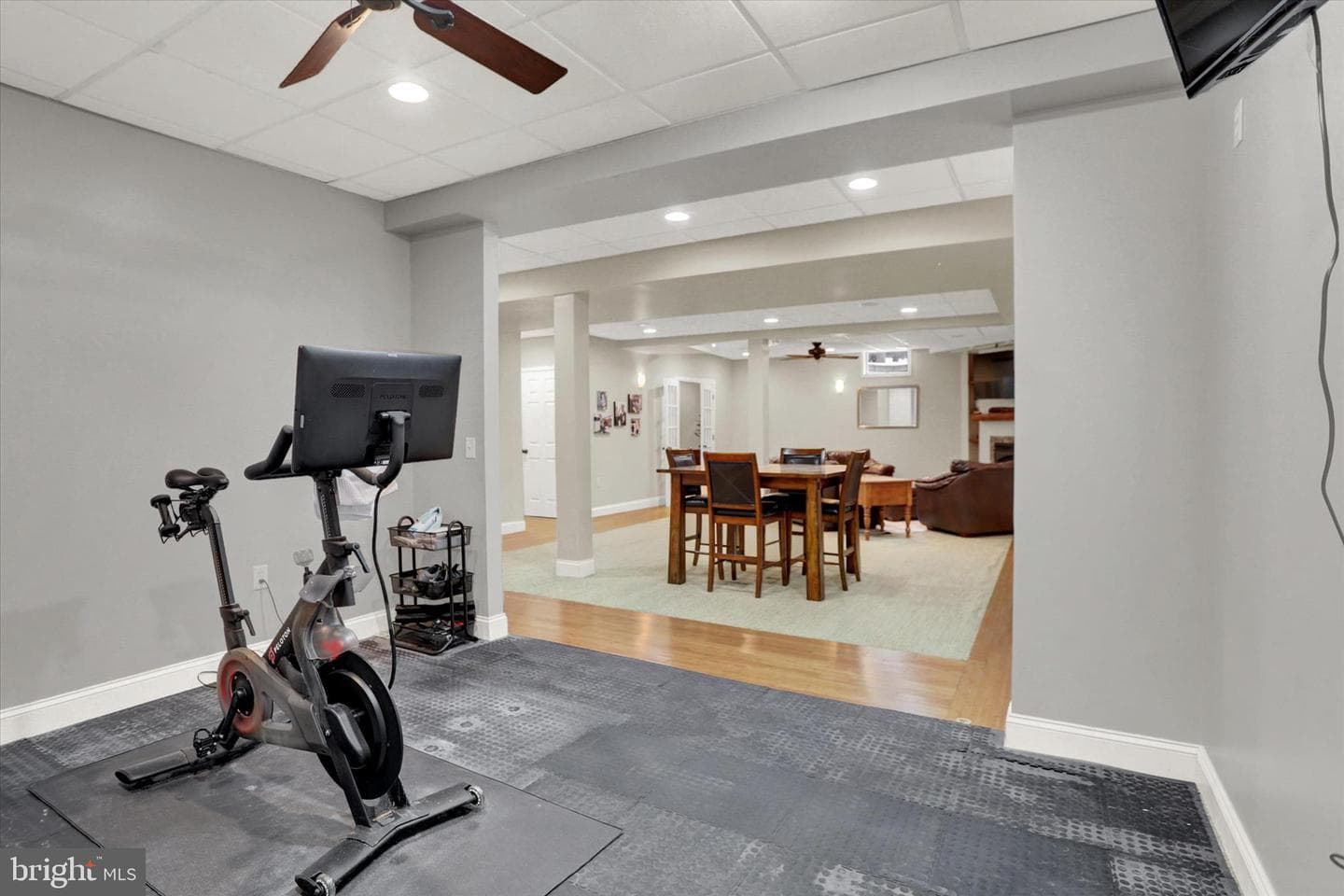 1140 Windsor Road photo 61