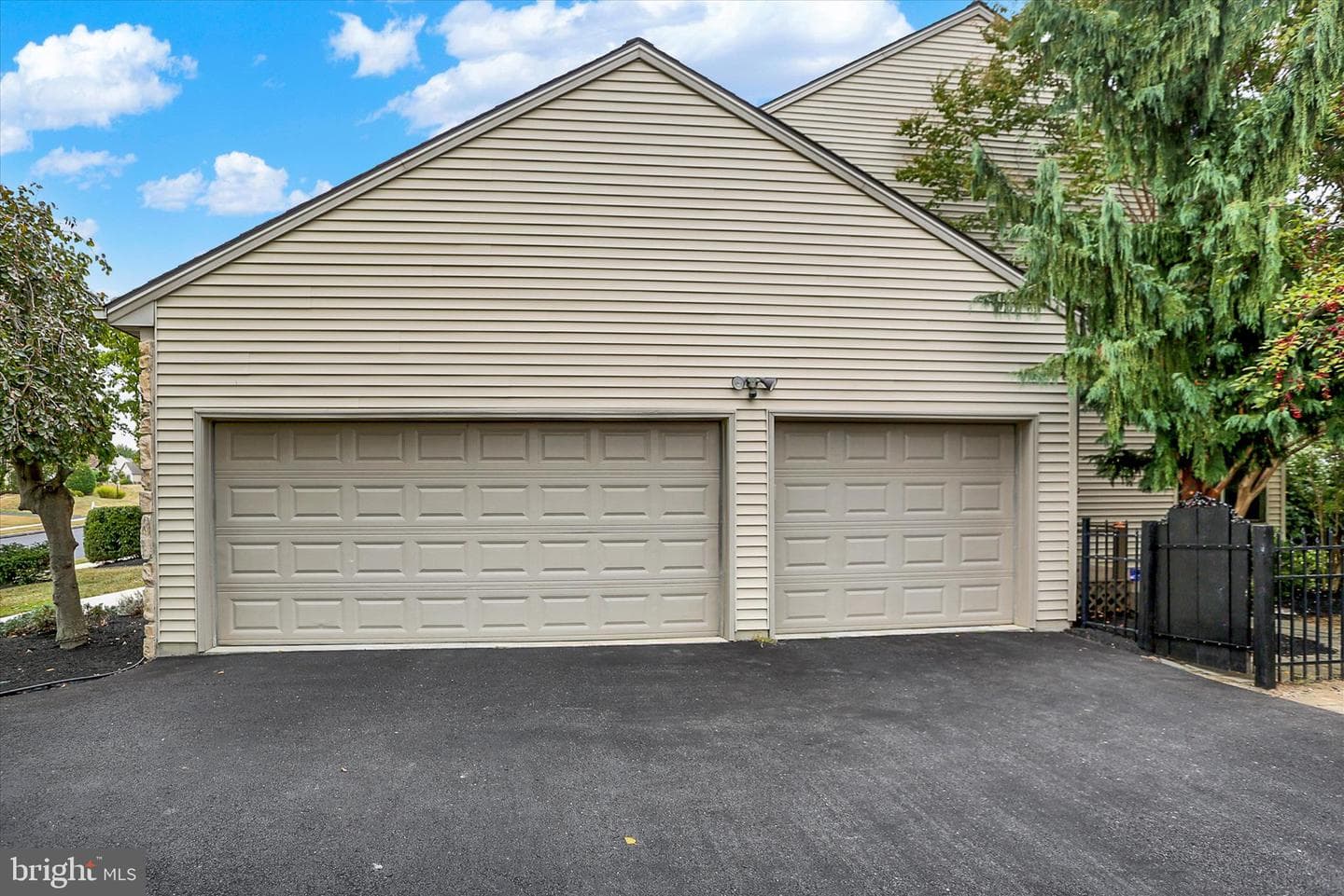 1140 Windsor Road photo 66