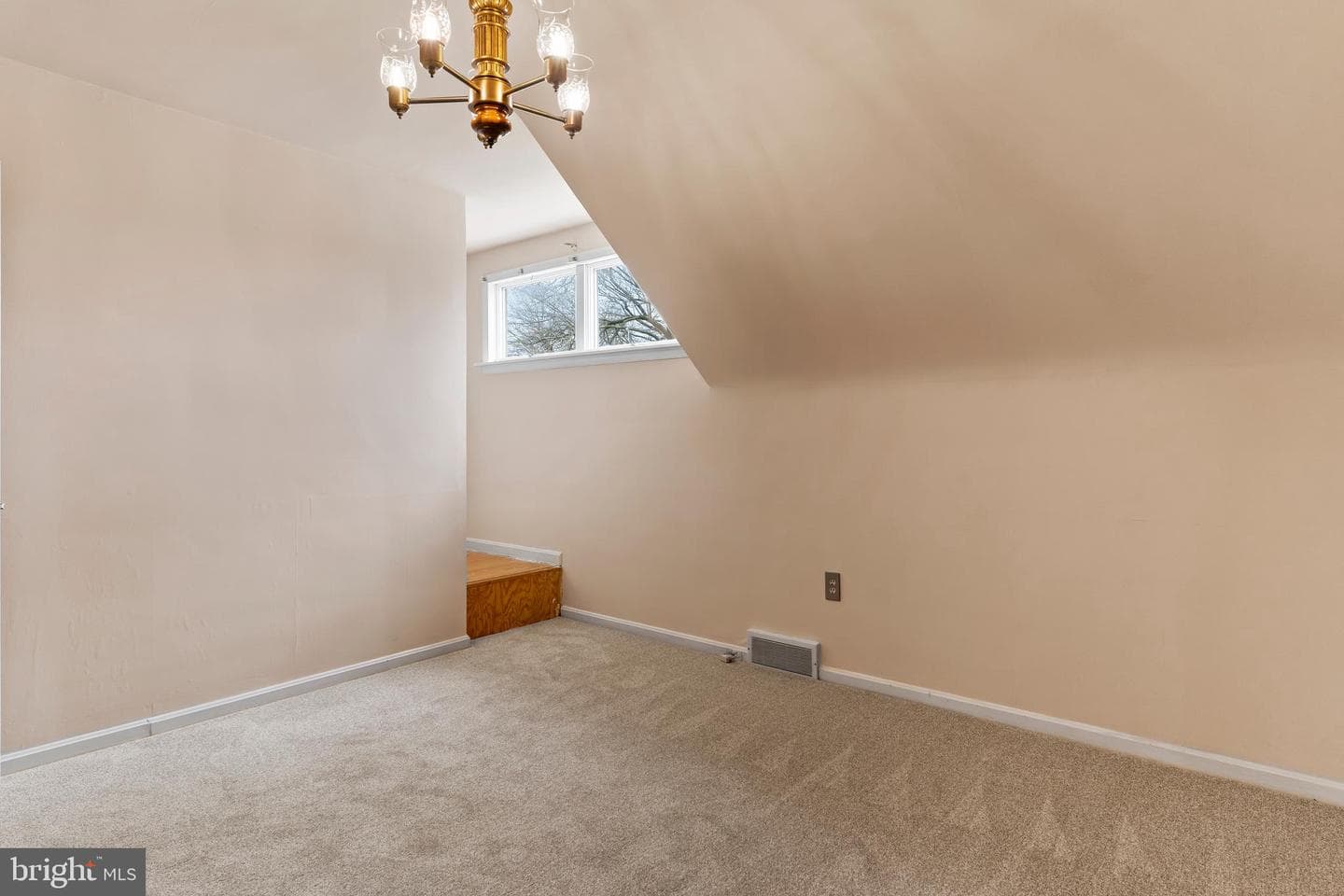 801 Coolidge Street photo 28