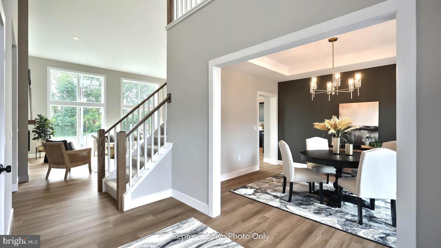 101 Kensington Place photo 3