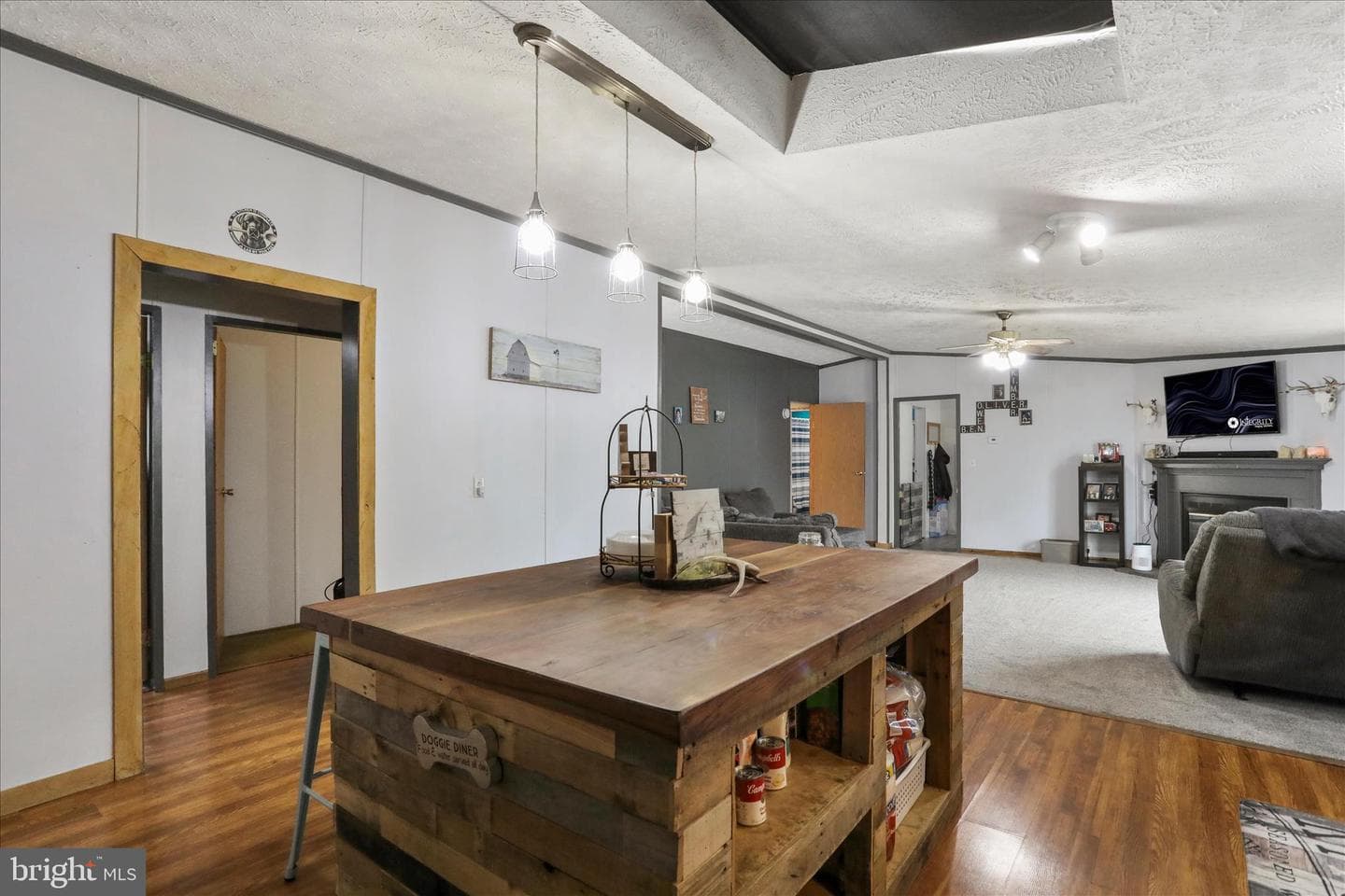 114 Rustic photo 16