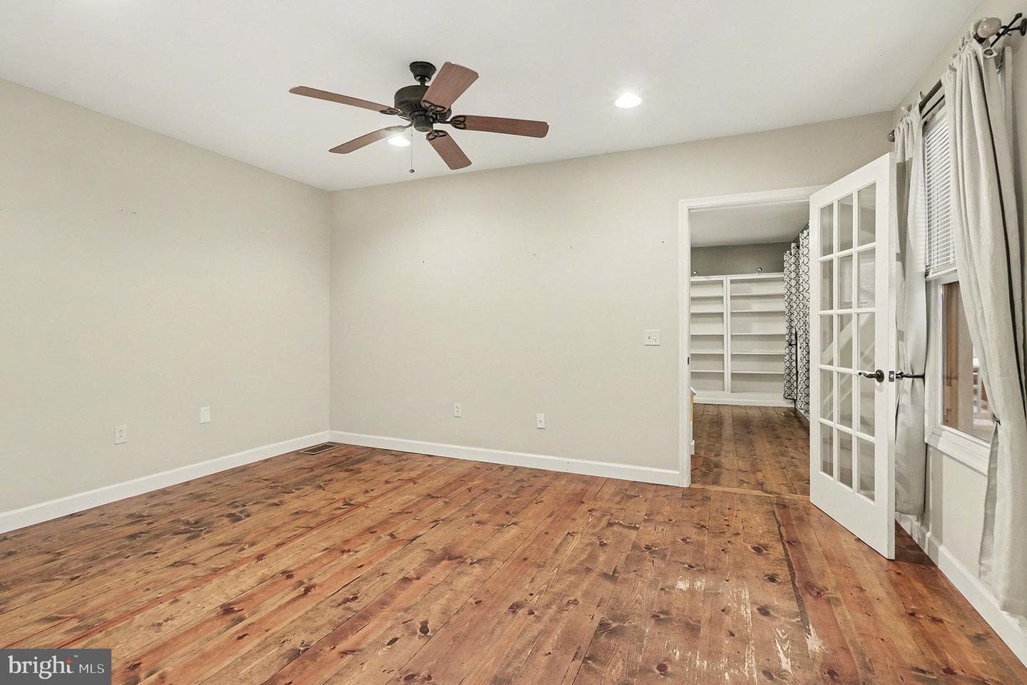 55 Big Spring Avenue photo 11