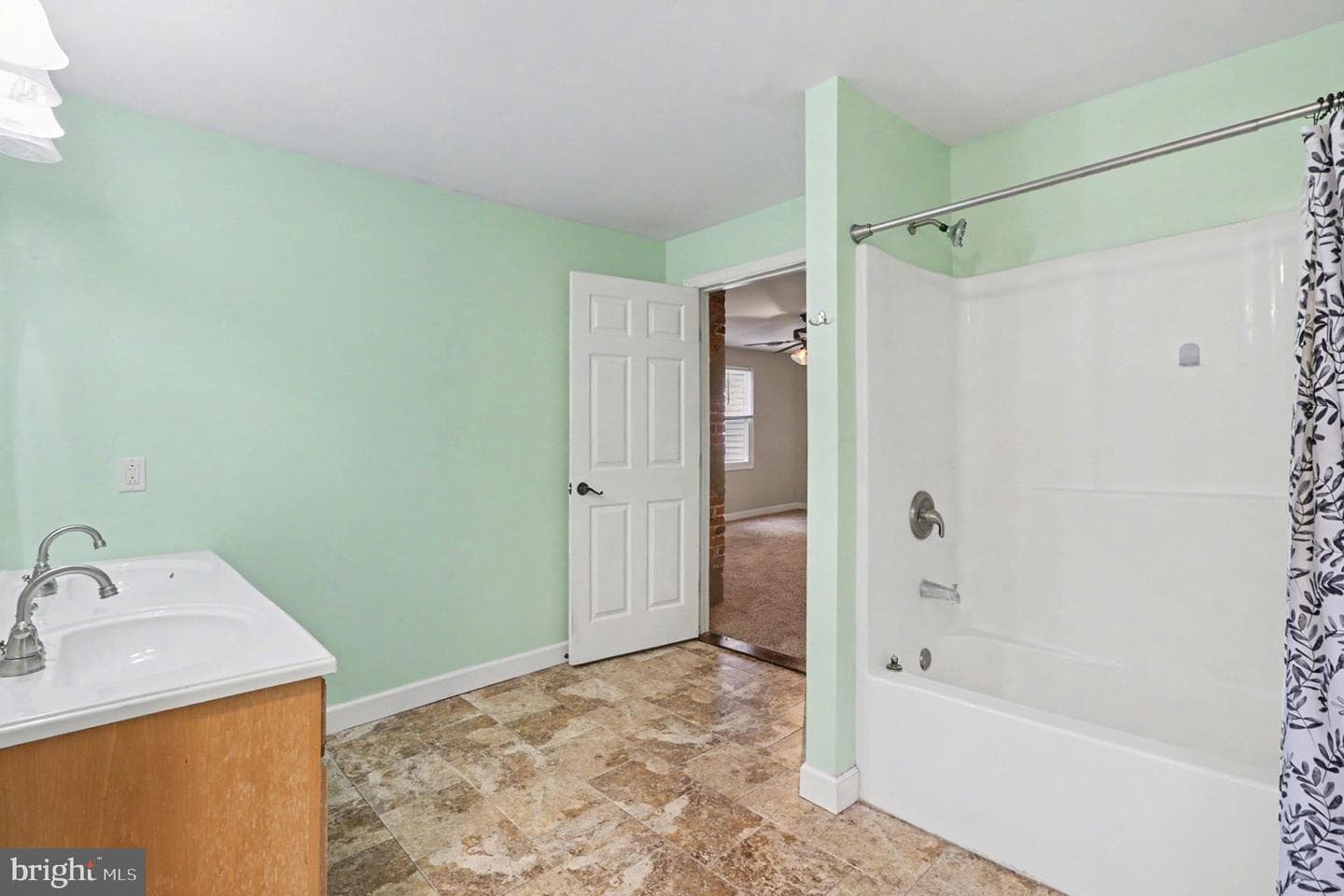 55 Big Spring Avenue photo 20