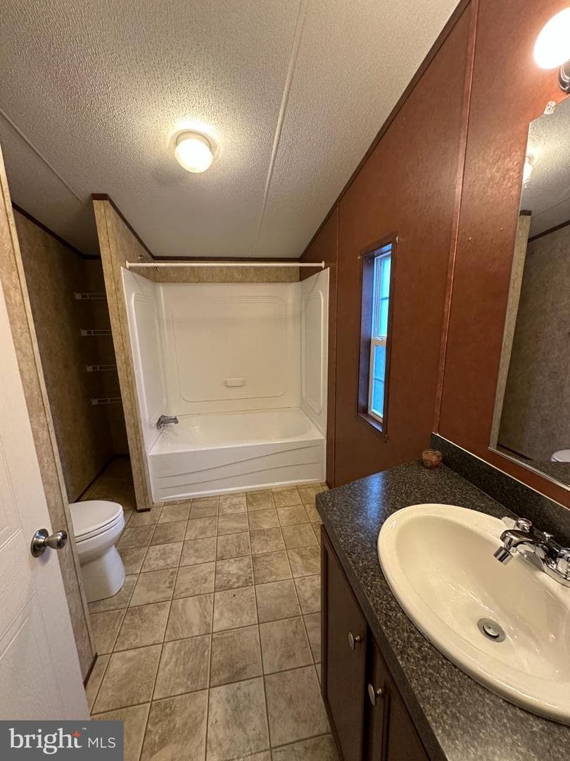 16 Hazel Circle photo 11