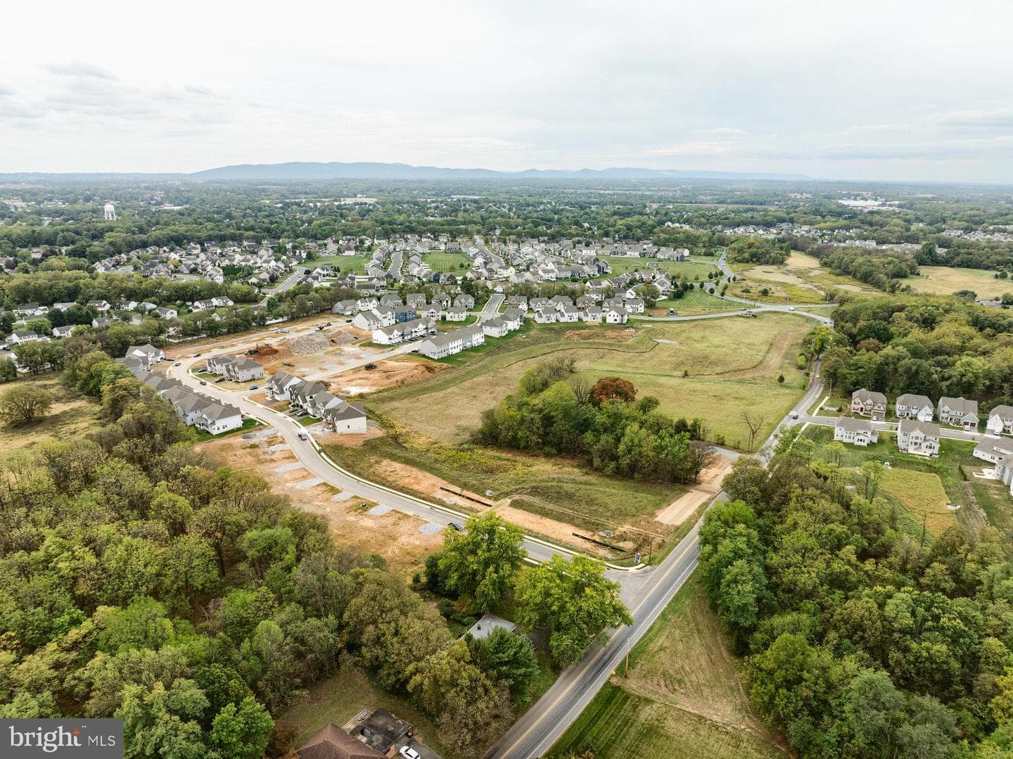 17 Tilghman Trail photo 3