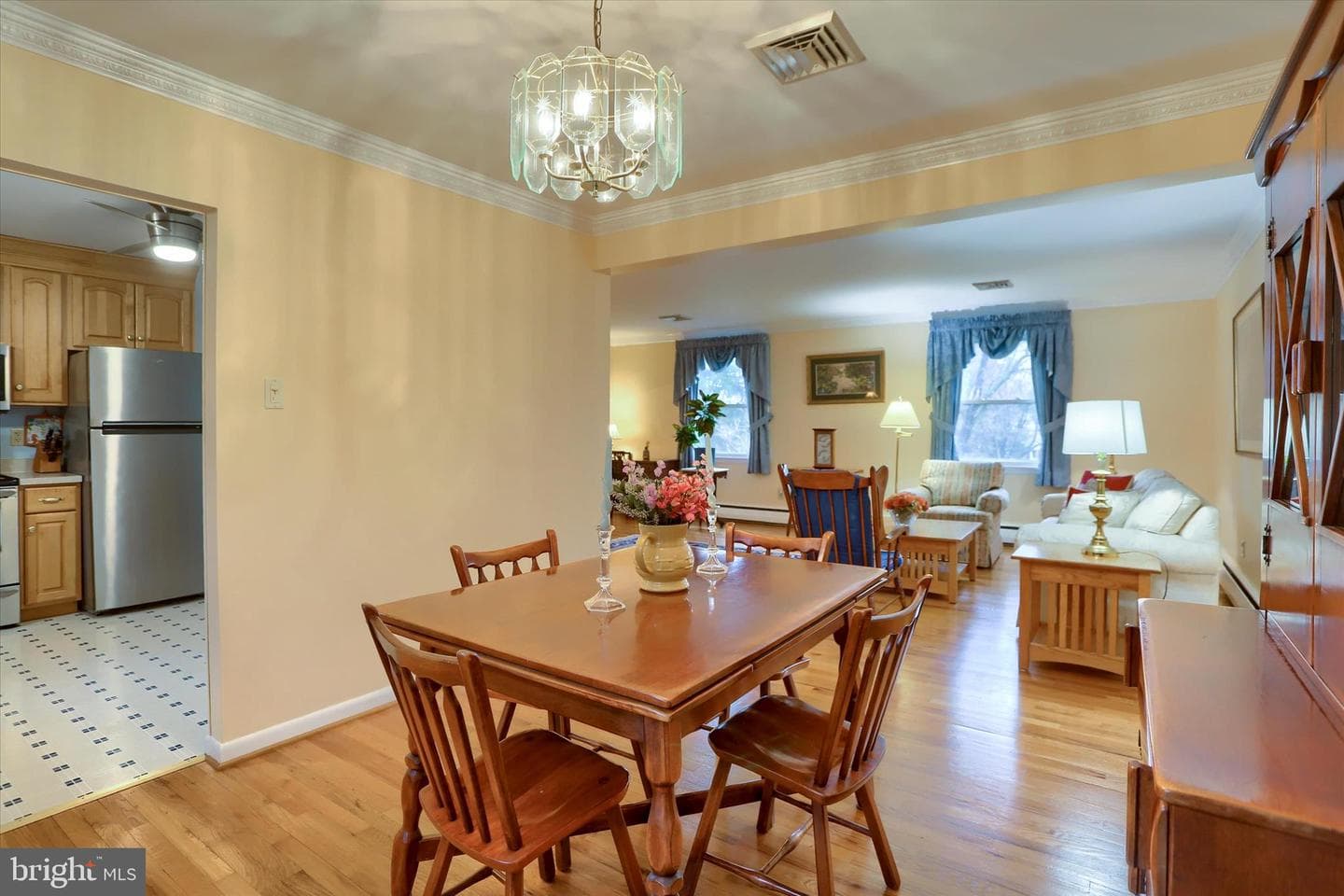 409 Blacklatch Lane photo 10