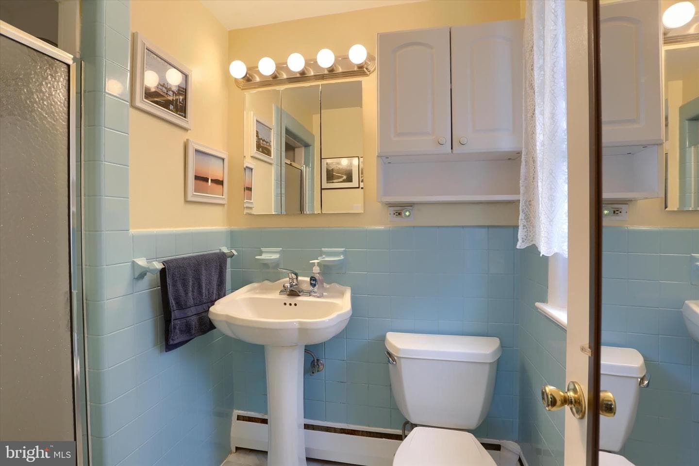 409 Blacklatch Lane photo 26