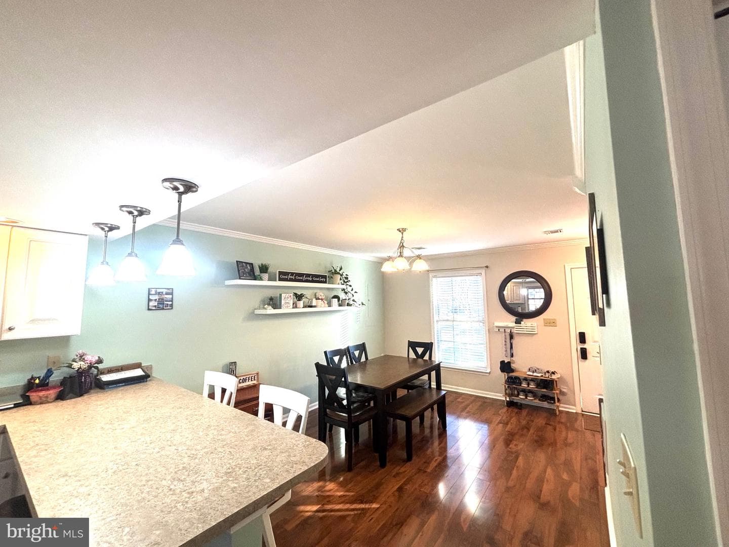 368 Melbourne Lane photo 12