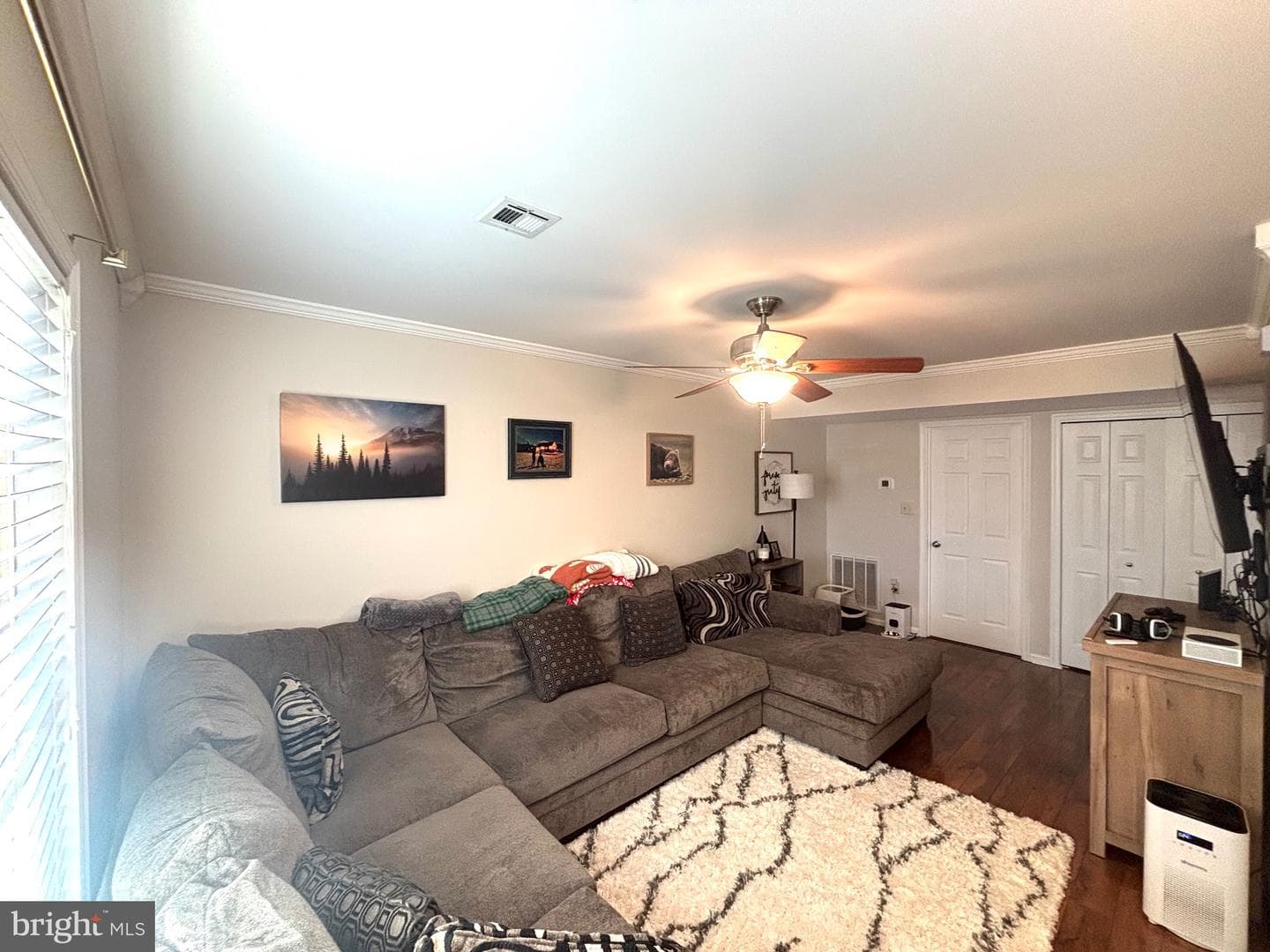 368 Melbourne Lane photo 6