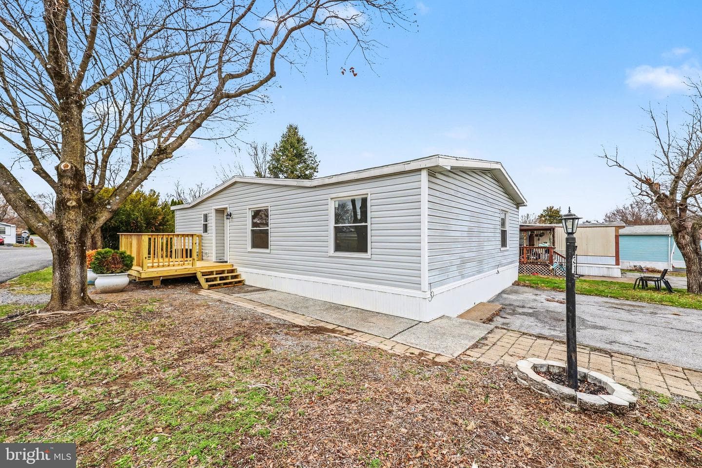 31 Cypress Lane photo 4