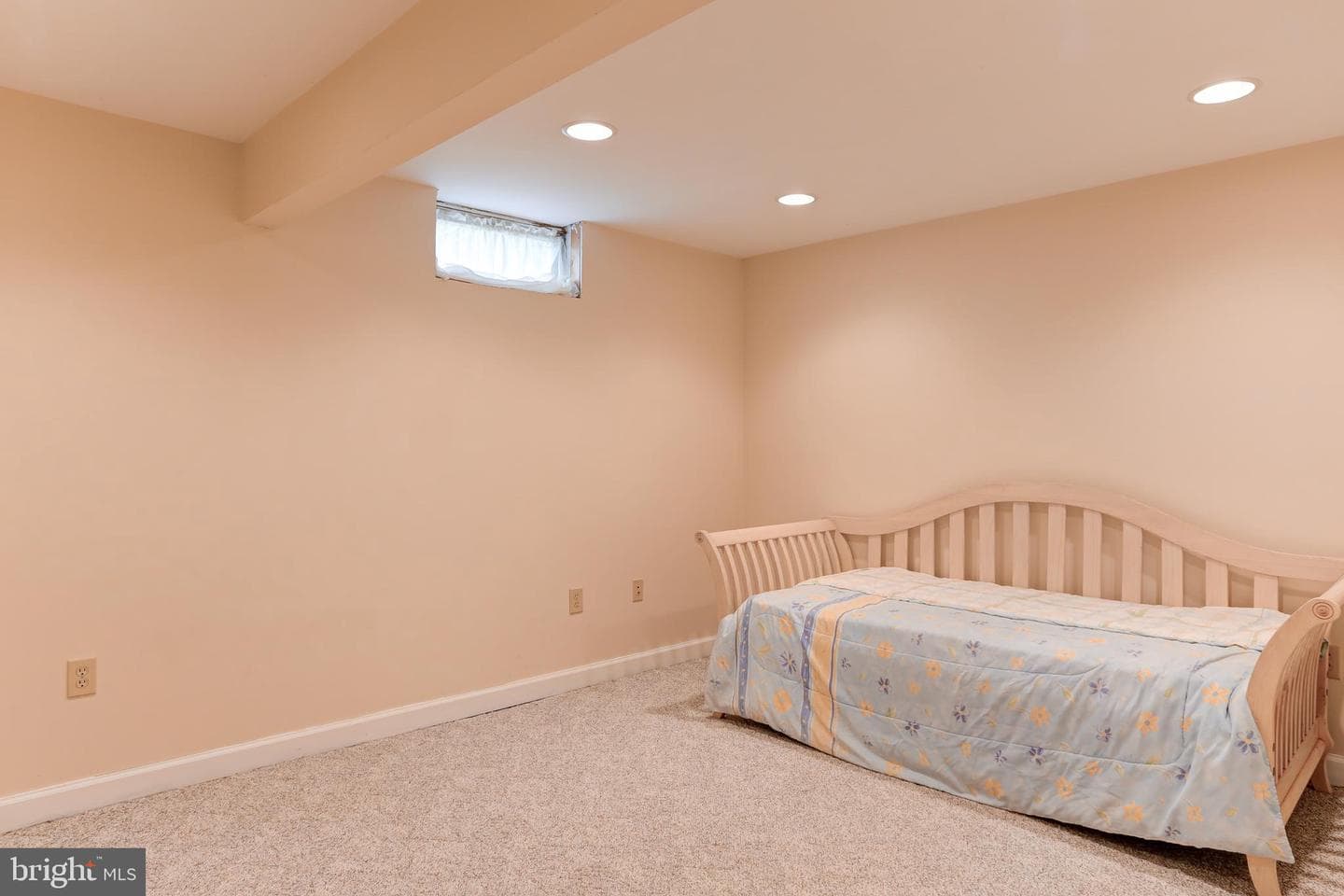 10 Silver Maple Drive photo 19