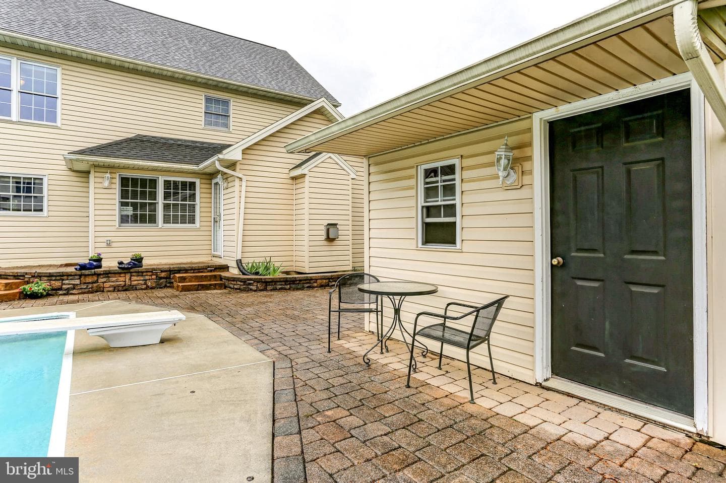 10 Silver Maple Drive photo 4