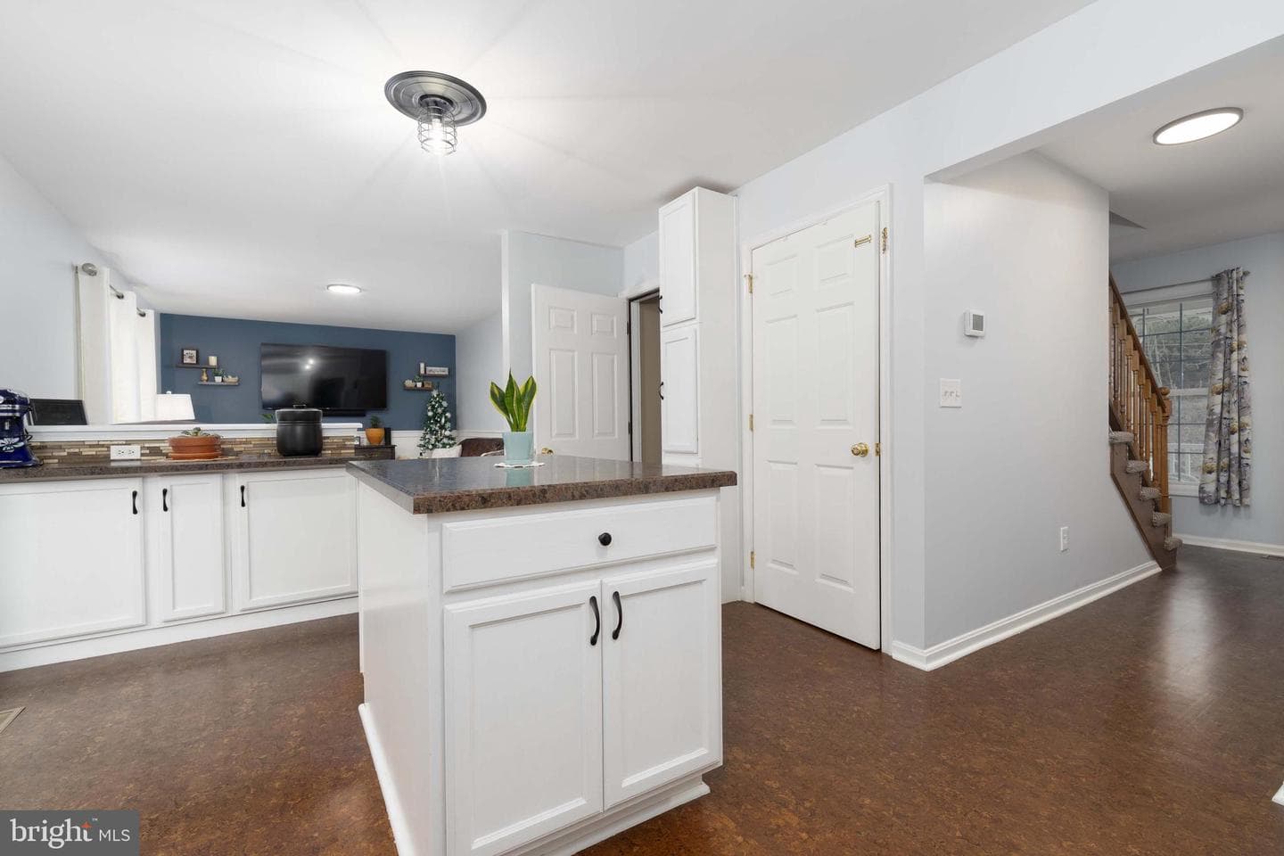 768 Magaro Road photo 26