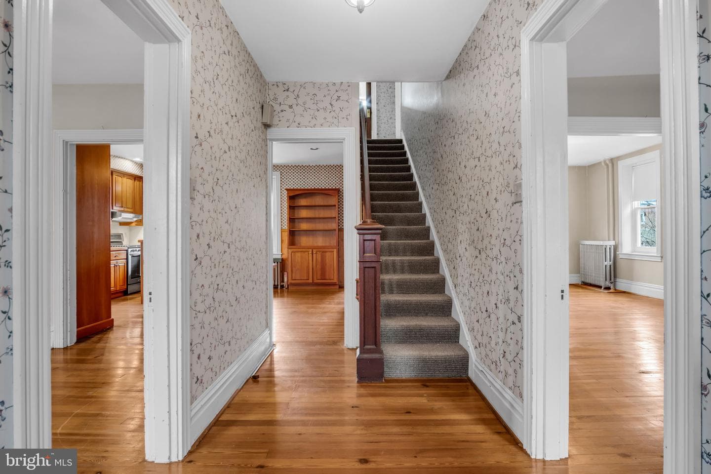 226 Walnut Street photo 6