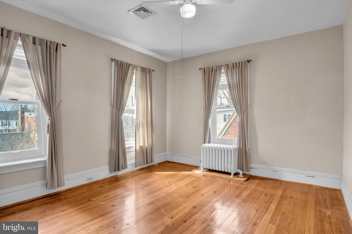 226 Walnut Street photo 9