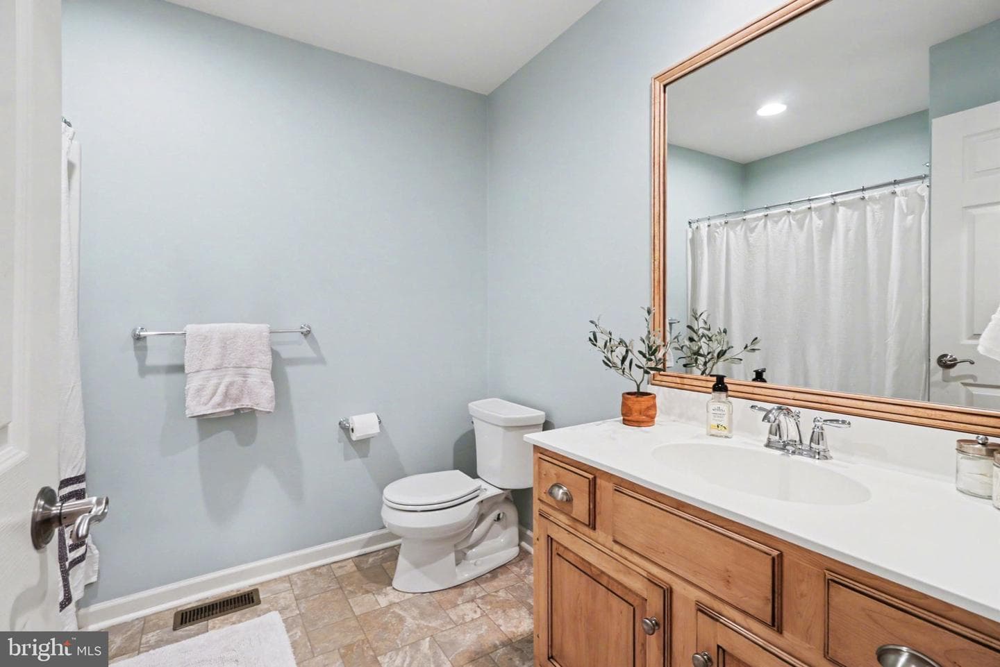 5260 Mendenhall Drive photo 20
