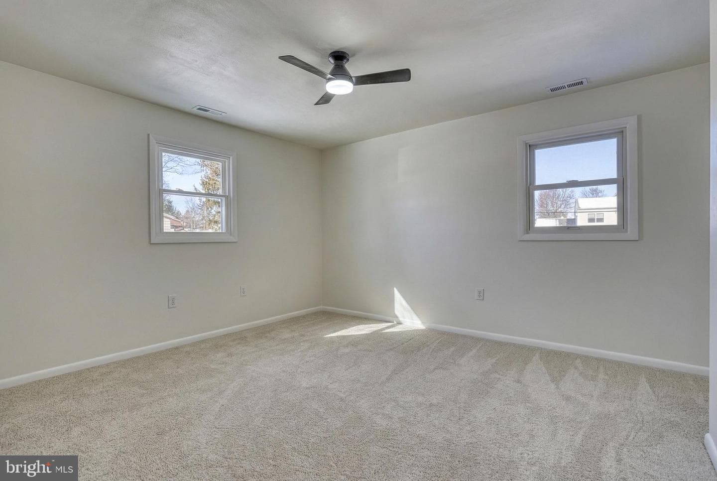 118 Kim Acres Drive photo 35