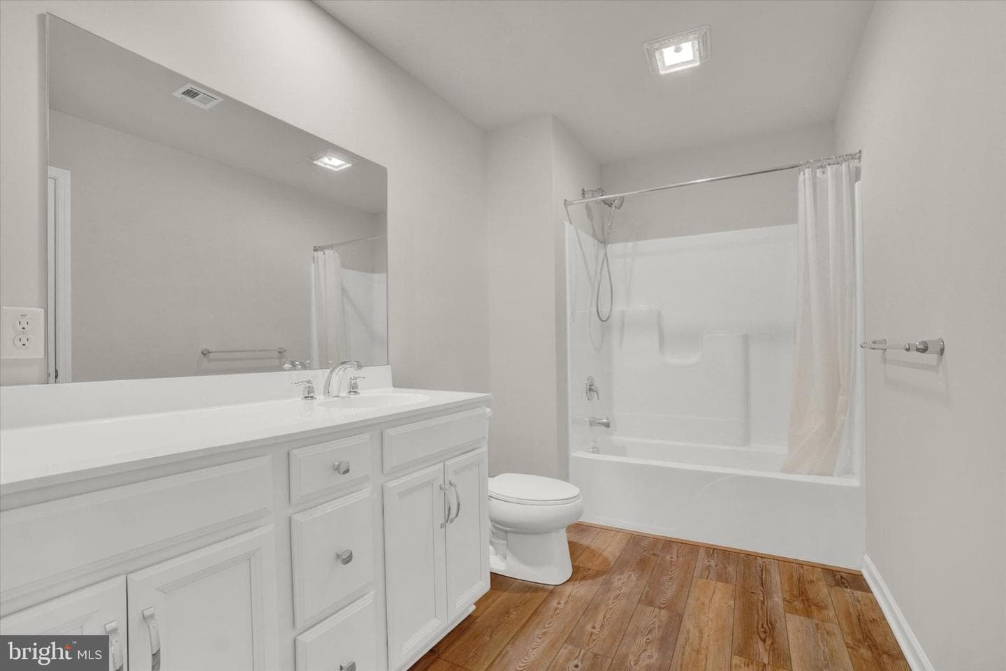 141 Moorefield Street photo 25
