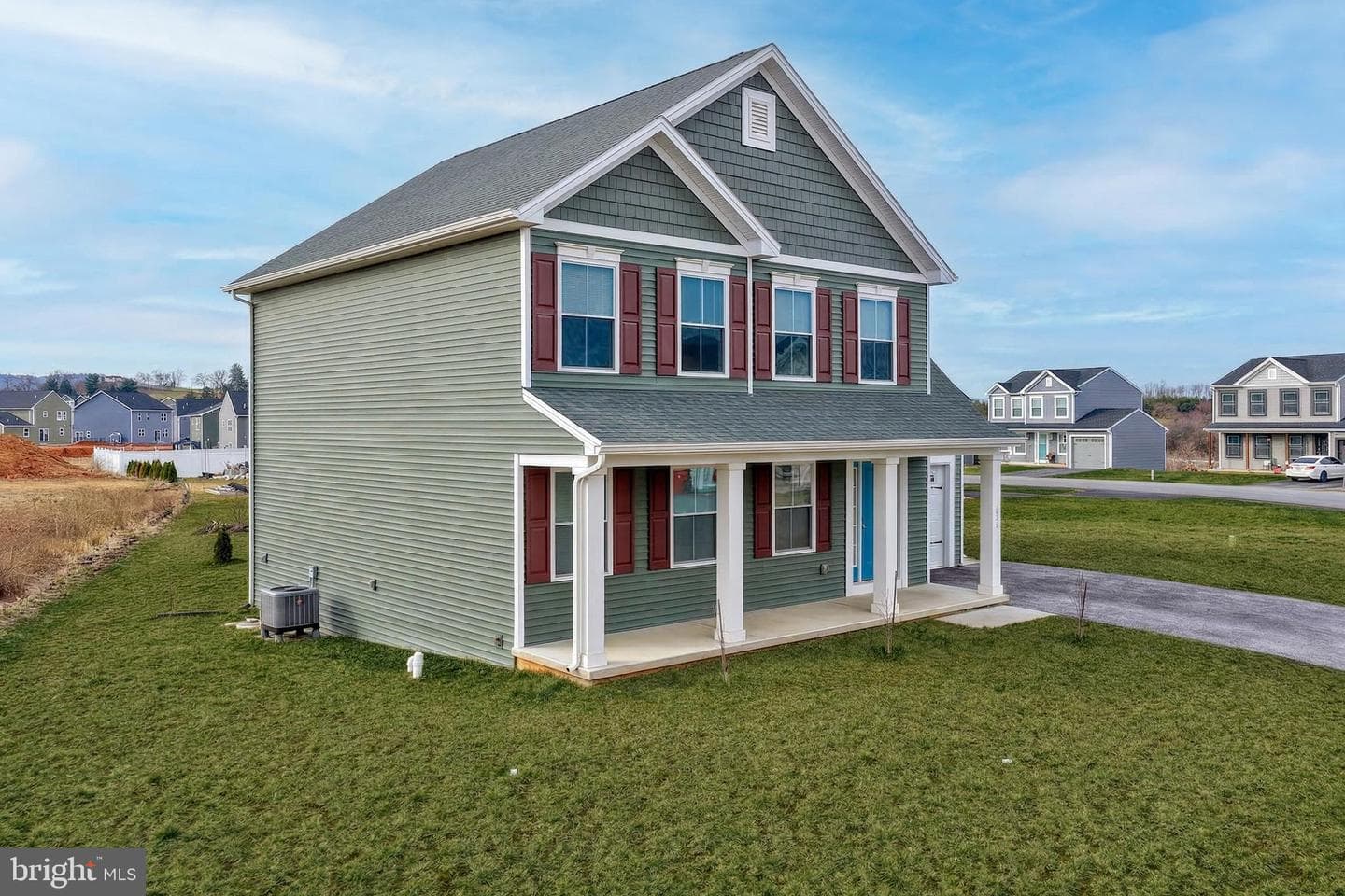 223 Woodridge Dr. photo 43