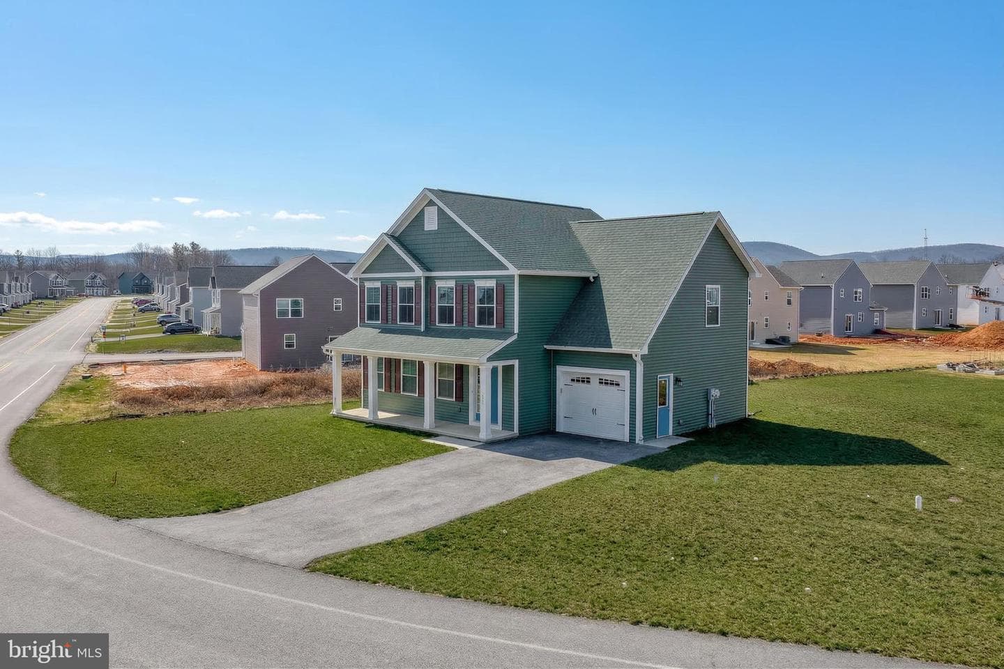 223 Woodridge Dr. photo 45