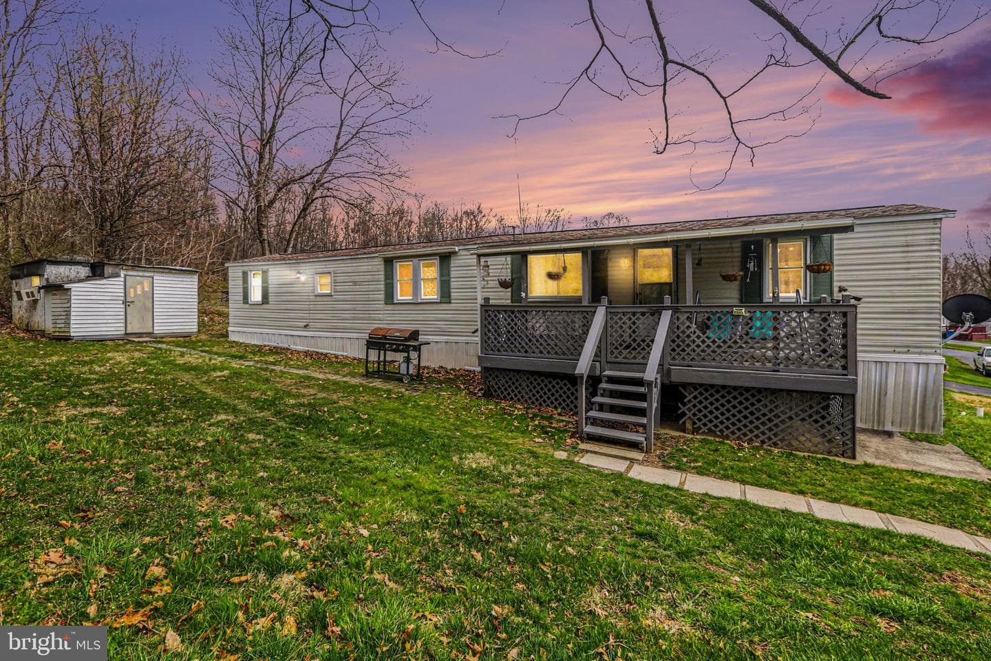 55 Helena Lane photo 12