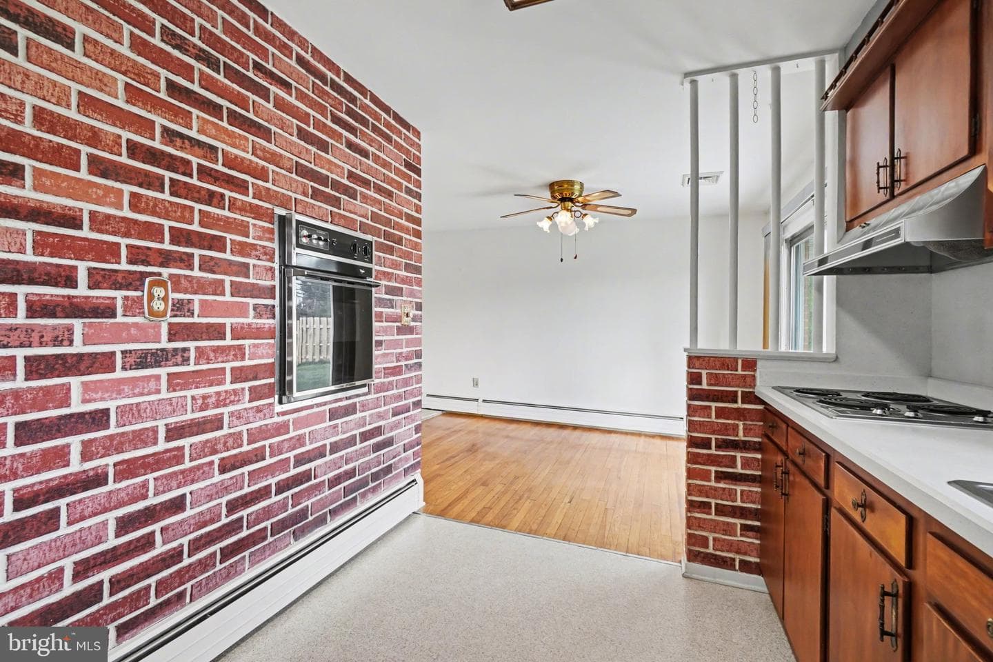 1131 Apple Drive photo 7